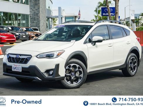 Used 2021 Subaru Crosstrek 2.5i Limited w/ Moonroof Package 2 AWD/4WD image 1