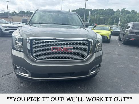 Used 2017 GMC Yukon Denali w/ Open Road Package AWD/4WD image 11