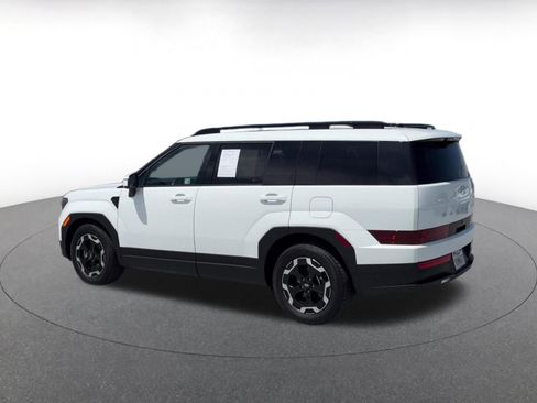 Used 2025 Hyundai Santa Fe SEL AWD/4WD image 10