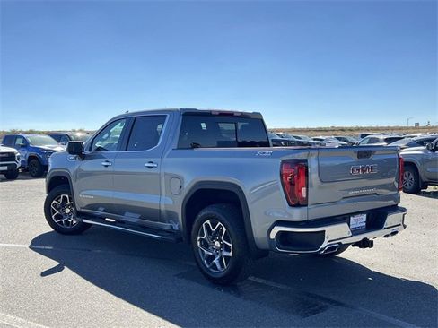 New 2026 GMC Sierra 1500 SLT w/ SLT Premium Plus Package image 5