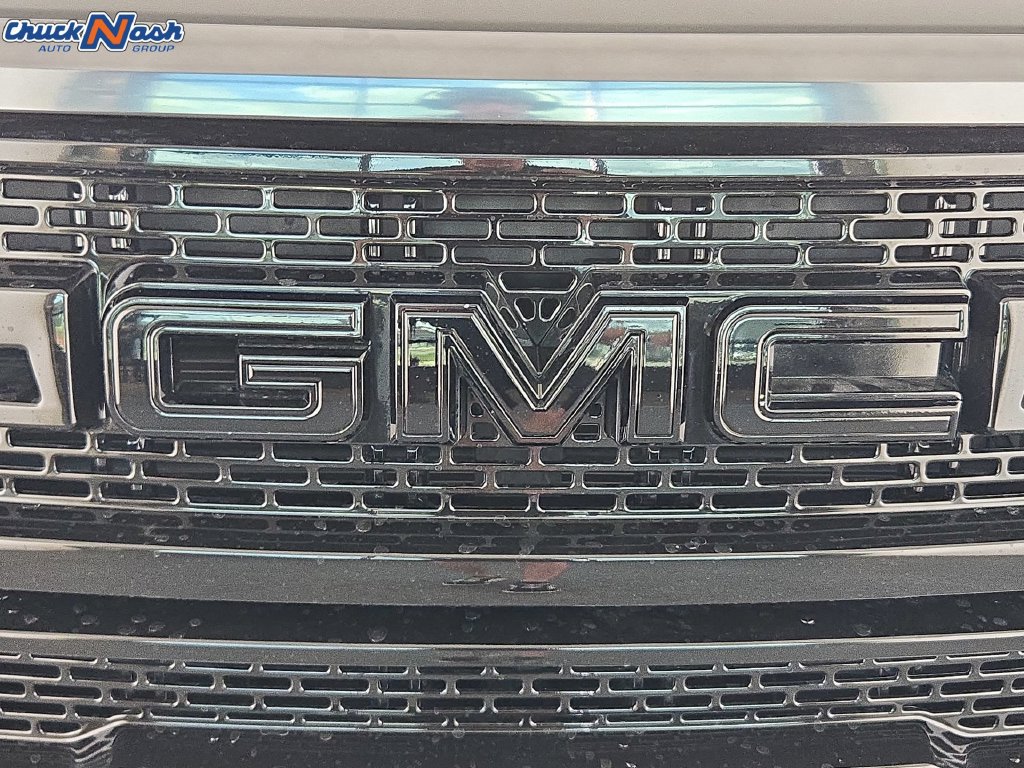 Used 2023 GMC Yukon AT4 w/ LPO, Floor Liner Package AWD/4WD image 37