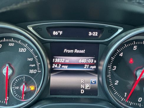 Used 2019 Mercedes-Benz GLA 250 image 21