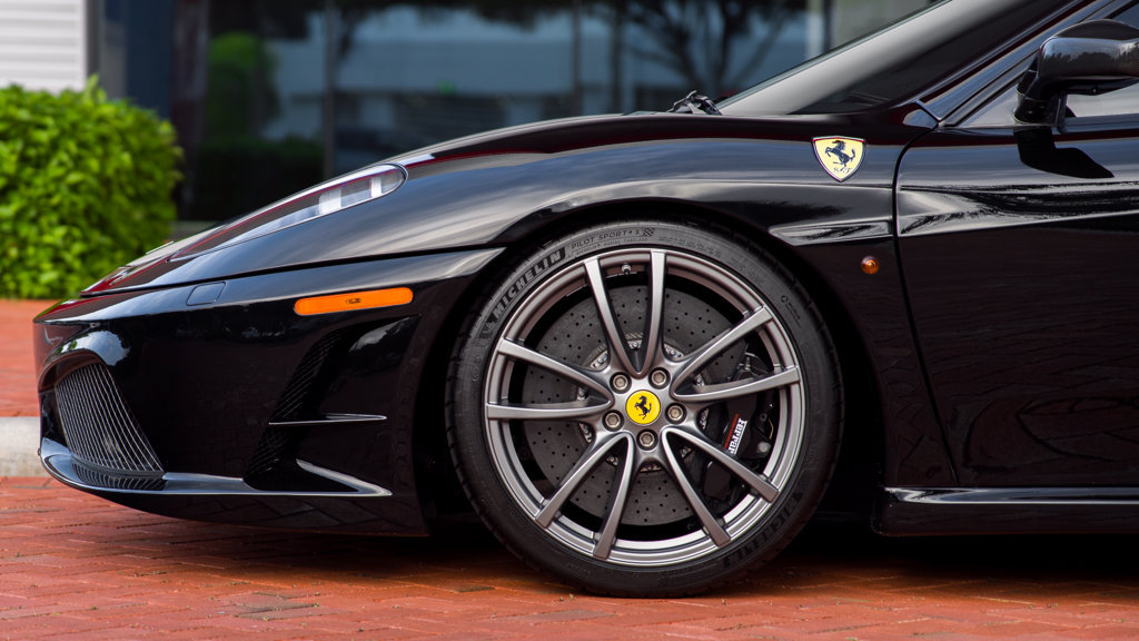 Used 2009 Ferrari F430 Scuderia RWD image 2