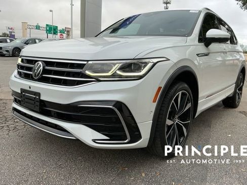 Used 2023 Volkswagen Tiguan SEL R-Line AWD/4WD image 4