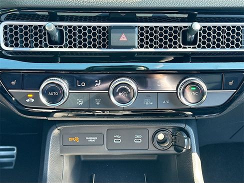 Used 2025 Honda Civic Sport image 15