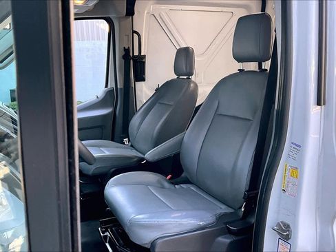 Used 2019 Ford Transit 350 148 Medium Roof image 7
