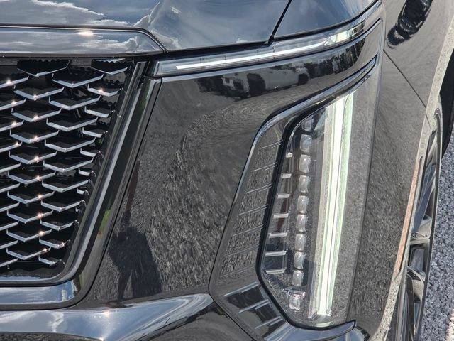 Certified 2026 Cadillac Escalade V w/ LPO, ONYX Package AWD/4WD image 10