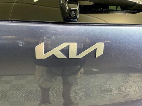 Used 2022 Kia Niro Touring Special Edition FWD image 31