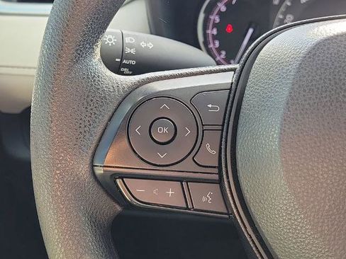 Used 2023 Toyota RAV4 XLE w/ Convenience Package image 27