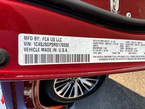 Used 2024 Jeep Grand Wagoneer L Series III image 35