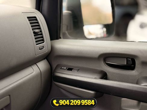 Used 2016 Nissan NV 1500 SV RWD image 14