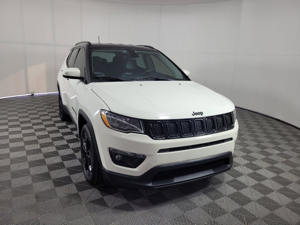 Used 2018 Jeep Compass Latitude w/ Popular Equipment Group FWD image 13