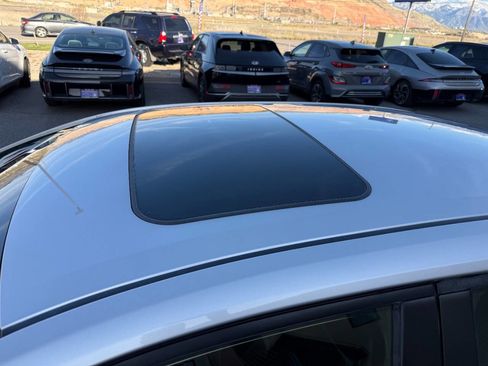 Used 2021 Toyota Corolla XSE w/ Carpet Mat Package (TMS) image 4