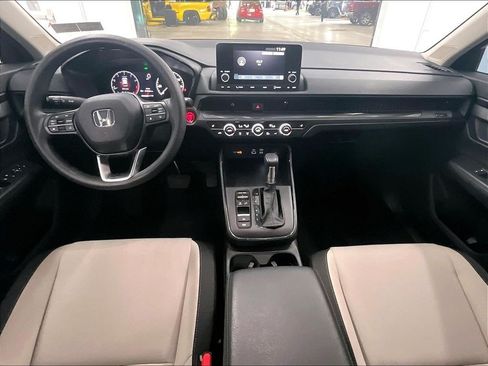 Used 2025 Honda CR-V EX image 21