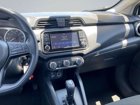 Used 2024 Nissan Versa S FWD image 6