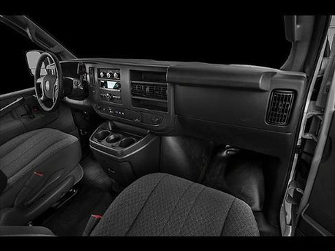 Used 2020 GMC Savana 2500 w/ Driver Convenience Package RWD image 90