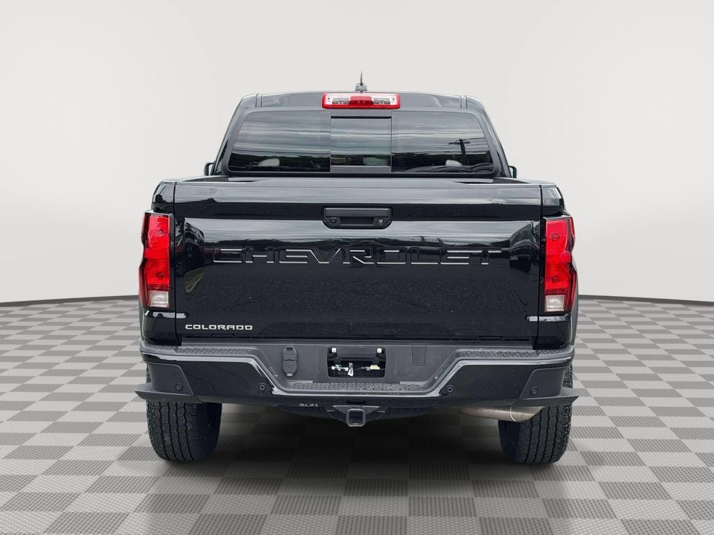 Used 2026 Chevrolet Colorado Trail Boss AWD/4WD image 6
