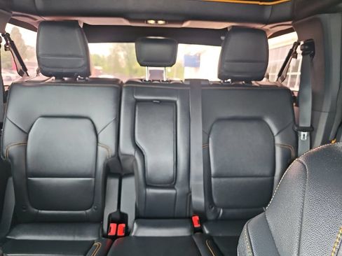 Used 2022 Ford Bronco Badlands AWD/4WD image 10
