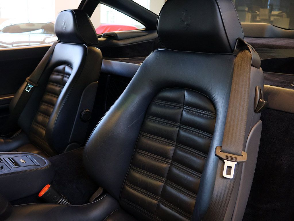 Used 1999 Ferrari 550 Maranello Coupe RWD image 92