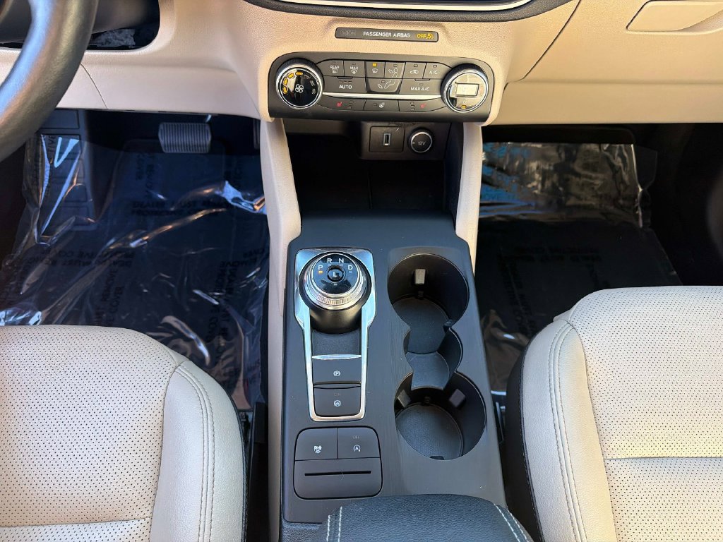 Used 2020 Ford Escape SEL FWD image 27