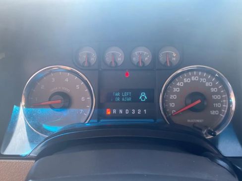 Used 2009 Ford F150 XLT AWD/4WD image 12