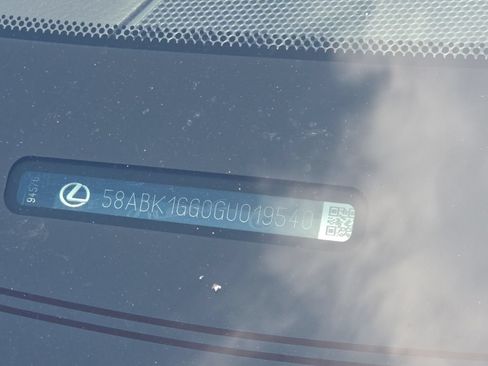 Used 2016 Lexus ES 350 w/ Premium Package w/Wood Trim FWD image 9