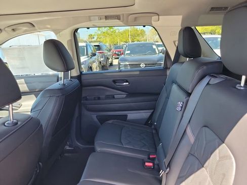 New 2026 Nissan Pathfinder Platinum w/ Cargo Package FWD image 25