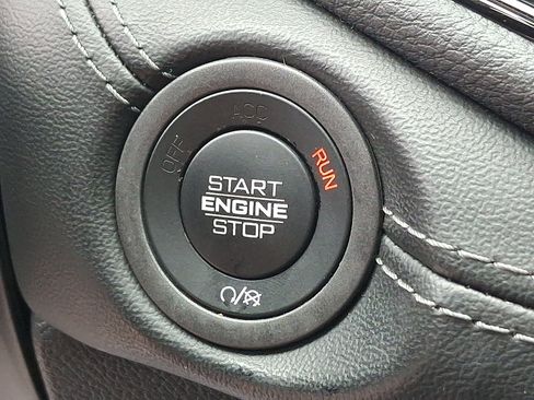 Used 2022 Dodge Durango GT AWD/4WD image 25
