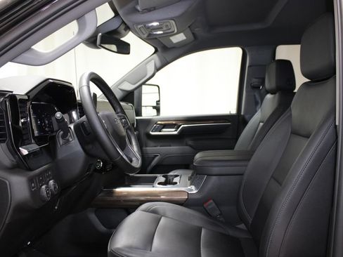 Used 2026 Chevrolet Silverado 2500 LT w/ Trail Boss Package AWD/4WD image 35