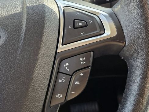 Used 2022 Ford Edge Titanium image 14