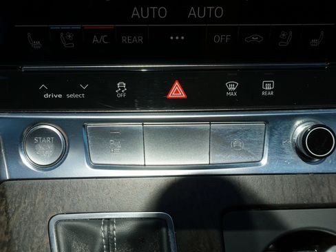 Used 2019 Audi A6 3.0T Prestige w/ Prestige Package AWD/4WD image 33