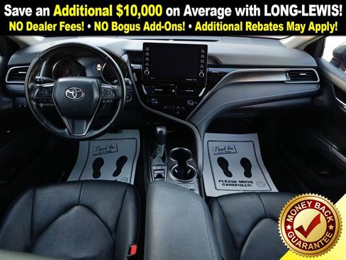 Used 2022 Toyota Camry XSE image 17