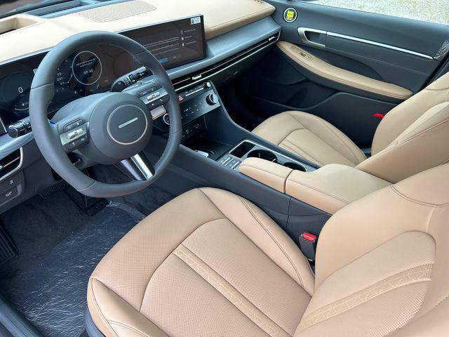 New 2026 Hyundai Sonata Limited FWD image 12