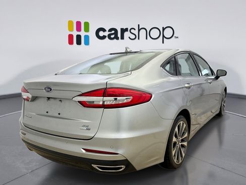 Used 2020 Ford Fusion SE AWD/4WD image 5
