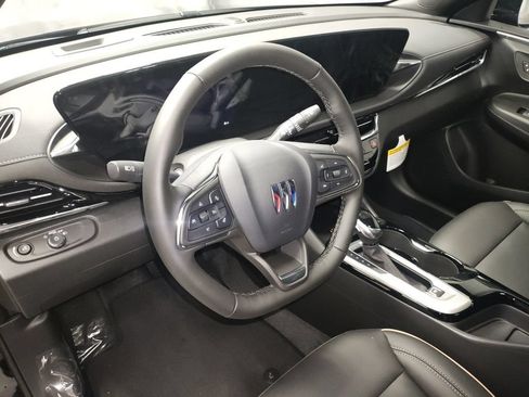 New 2026 Buick Envista Avenir FWD image 24