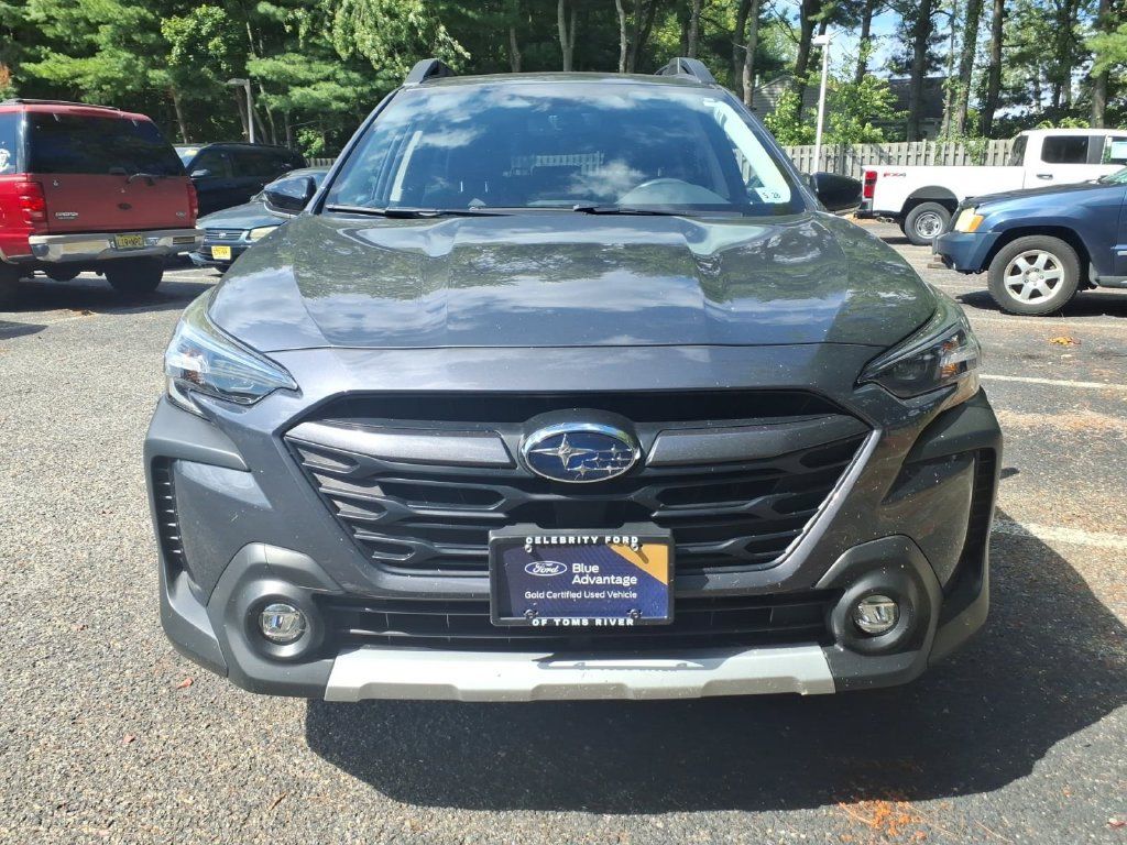 Used 2023 Subaru Outback Limited AWD/4WD image 6