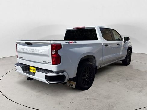 Used 2026 Chevrolet Silverado 1500 Custom AWD/4WD image 5