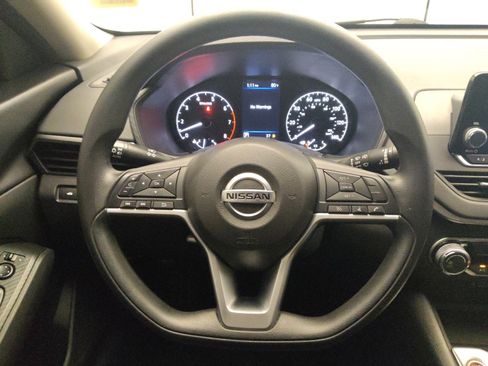 Used 2021 Nissan Altima 2.5 S FWD image 22