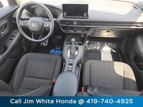 Certified 2023 Honda HR-V LX image 20