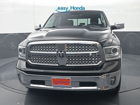 Used 2016 RAM 1500 Laramie w/ Convenience Group AWD/4WD image 3