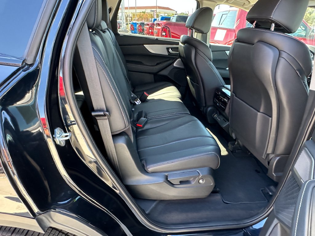 Used 2025 Acura MDX w/ Technology Package FWD image 20