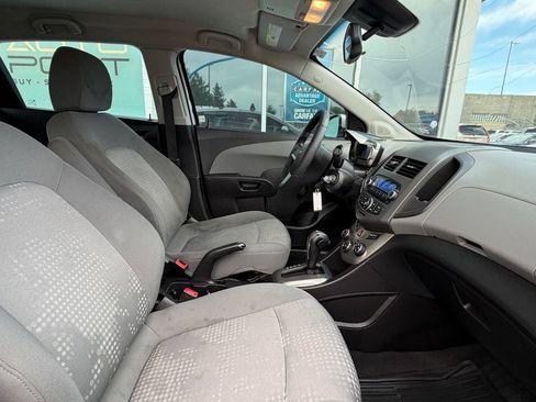 Used 2012 Chevrolet Sonic LS FWD image 12