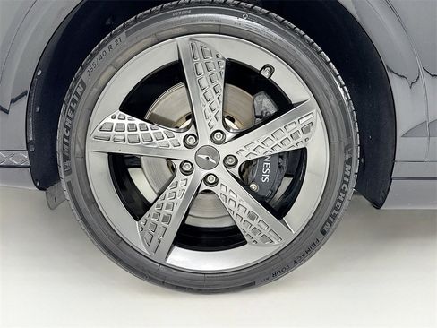 Used 2023 Genesis GV70 2.5T Select w/ Sport Prestige Package image 33