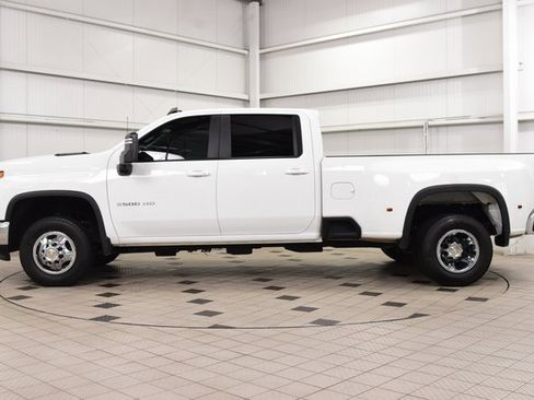 Used 2025 Chevrolet Silverado 3500 LT w/ All Star Edition image 4