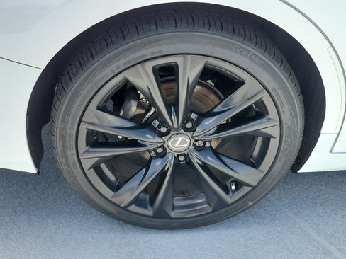 Certified 2023 Lexus ES 350 F Sport w/ Accessory Package (Z1) FWD image 7