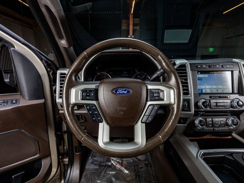 Used 2017 Ford F350 King Ranch w/ King Ranch Ultimate Package image 15