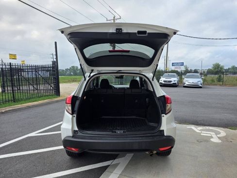 Used 2022 Honda HR-V EX image 16