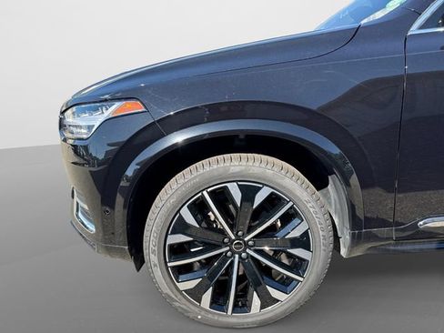 Certified 2023 Volvo XC90 B6 Ultimate w/ Protection Package AWD/4WD image 22