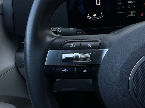 Used 2025 Hyundai Kona SEL image 34