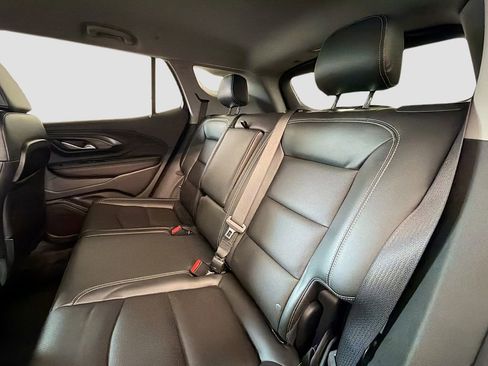 Used 2022 GMC Terrain SLT image 22